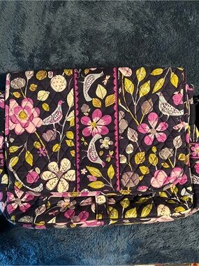 VERA BRADLEY Messenger Bag, Notebook, Florence Nightingale Purple w Birds